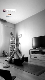 Sheilla Castro feet photo thumbnail