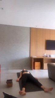 Sheilla Castro feet photo thumbnail