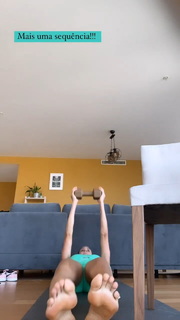 Sheilla Castro feet photo thumbnail