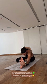 Sheilla Castro feet photo thumbnail