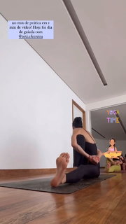 Sheilla Castro feet photo thumbnail