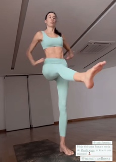 Sheilla Castro feet photo thumbnail