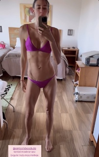 Sheilla Castro feet photo thumbnail