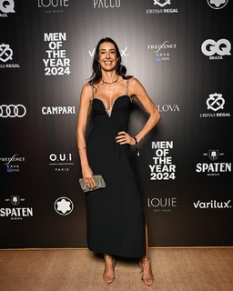 Sheilla Castro feet photo thumbnail