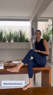 Sheilla Castro feet photo thumbnail