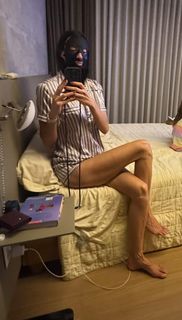 Sheilla Castro feet photo thumbnail