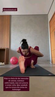 Sheilla Castro feet photo thumbnail