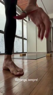 Sheilla Castro feet photo thumbnail