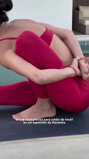 Sheilla Castro feet photo thumbnail