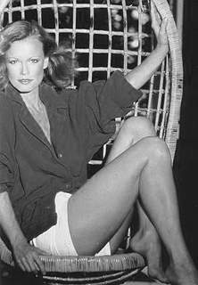 Shelley Hack feet photo 2