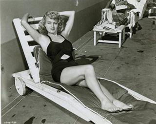 Shelley Winters feet photo 14