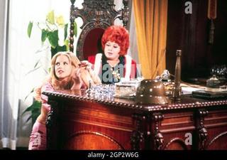 Shelley Winters feet photo 2