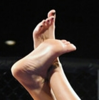 Shelly Martinez feet photo 10