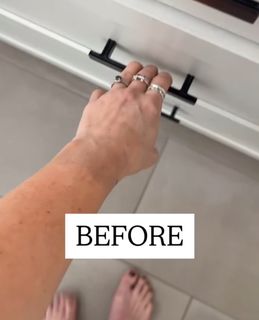 Shenae Grimes-Beech feet photo thumbnail