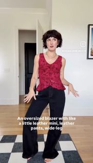 Shenae Grimes-Beech feet photo thumbnail