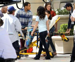 Shenae Grimes-Beech feet photo thumbnail