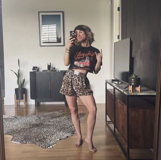Shenae Grimes-Beech feet photo 15