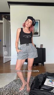 Shenae Grimes-Beech feet photo 2