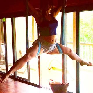 Shenaz Treasury feet photo 2
