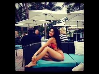 Shenaz Treasury feet photo 14