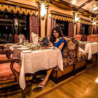 Shenaz Treasury feet photo 7