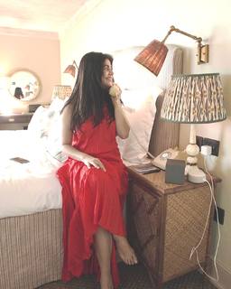 Shenaz Treasury feet photo 9