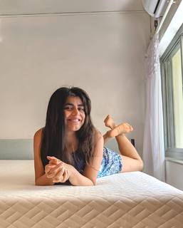 Shenaz Treasury feet photo 17