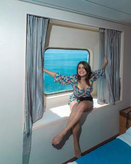 Shenaz Treasury feet photo 16