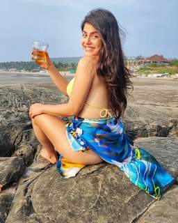 Shenaz Treasury feet photo 3