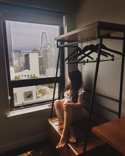Shenaz Treasury feet photo 18