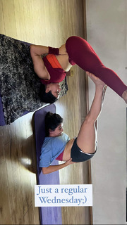 Shenaz Treasury feet photo 2