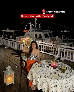 Shenaz Treasury feet photo 7