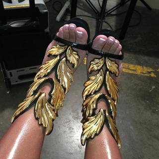 Sheneka Adams feet photo 3