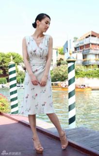 Shengyi Huang feet photo 5