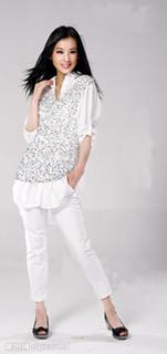 Shengyi Huang feet photo 17