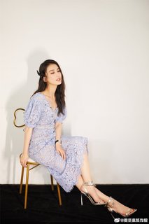 Shengyi Huang feet photo 1