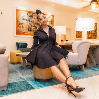 Shenseea feet photo thumbnail