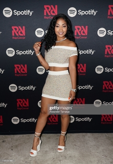 Shenseea feet photo thumbnail