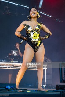 Shenseea feet photo thumbnail