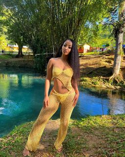 Shenseea feet photo thumbnail