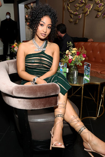 Shenseea feet photo thumbnail