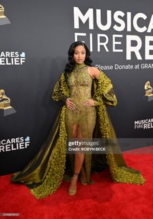 Shenseea feet photo thumbnail