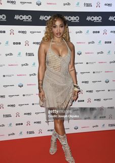 Shenseea feet photo 1
