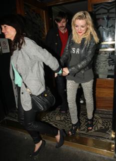 Sheridan Smith feet photo thumbnail