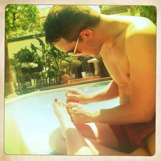 Sheridan Smith feet photo thumbnail