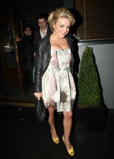 Sheridan Smith feet photo thumbnail