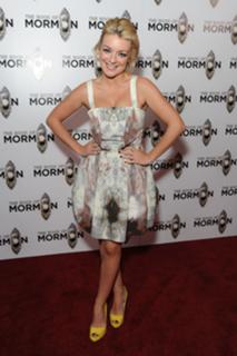 Sheridan Smith feet photo thumbnail