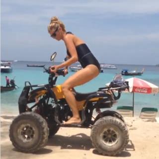Sheridyn Fisher feet photo 12