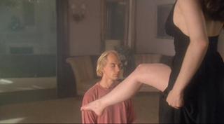 Sherilyn Fenn feet photo thumbnail