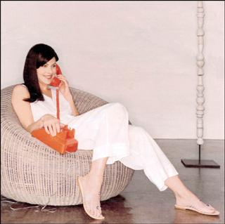 Sherilyn Fenn feet photo thumbnail